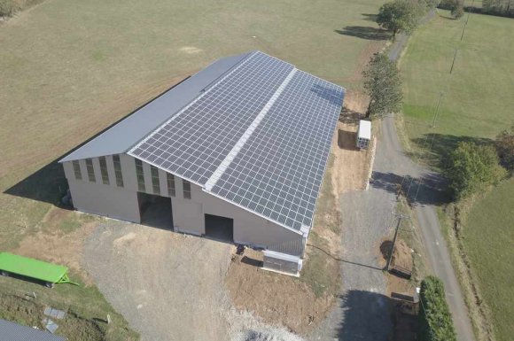 Bâtiment agricole photovoltaïque - Saint-Martin-Valmeroux - SMV Constructions